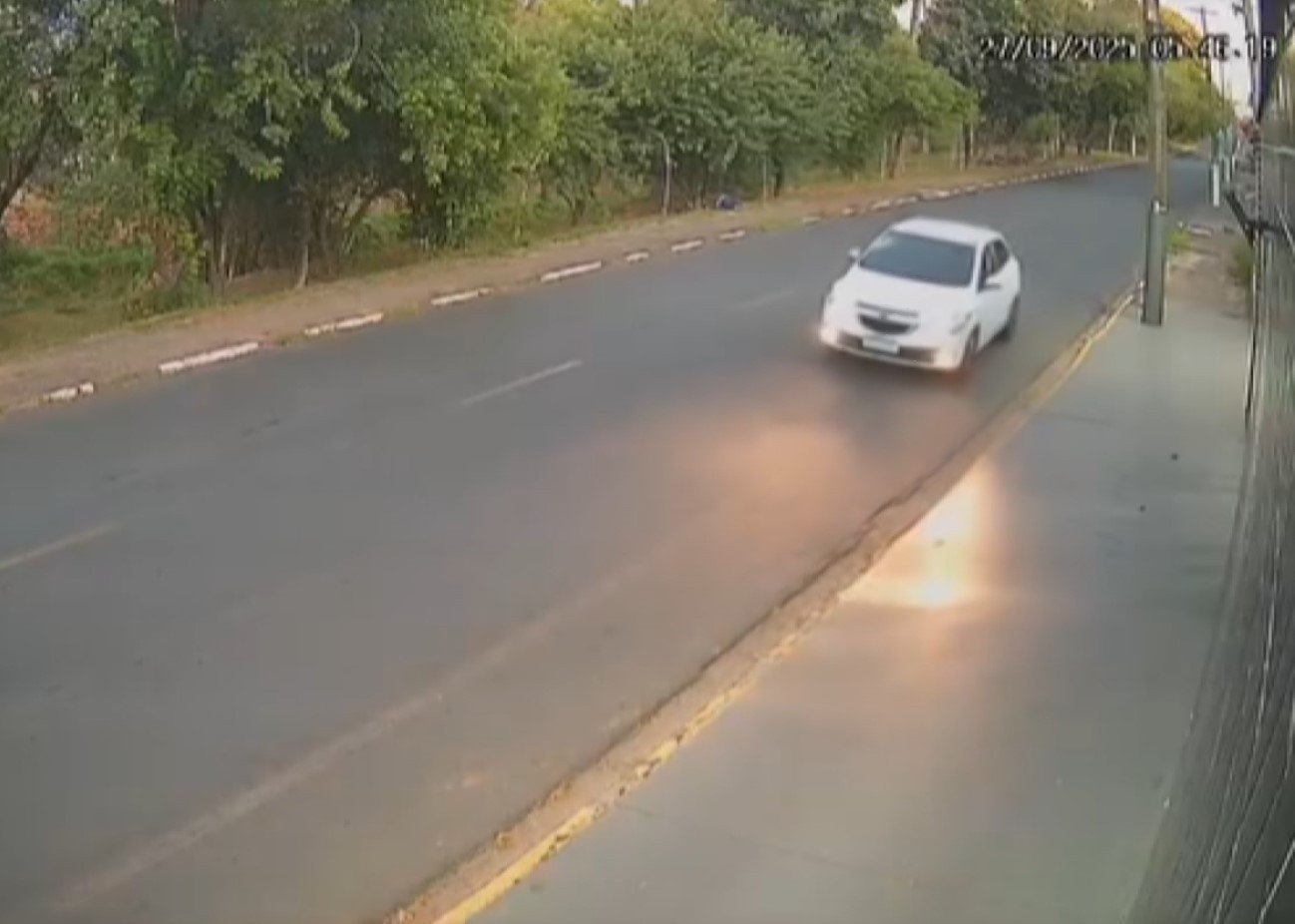 Polícia investiga atropelamento de idoso em Itapira; vídeo mostra motorista fugindo sem prestar socorro