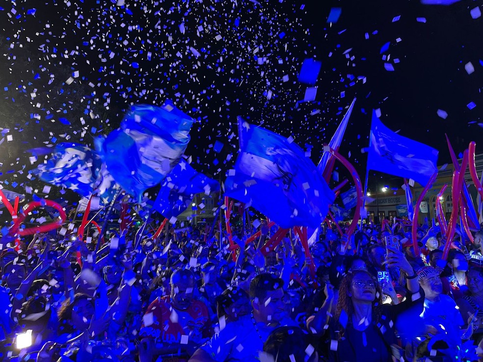 Multidão se reúne em Manaus para acompanhar BBB 24 — Foto: Matheus Castro, g1 AM