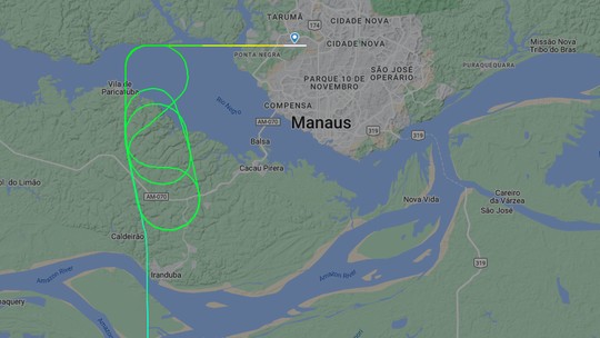 Chuva e fumaça fazem avião da Gol sobrevoar Região Metropolitana de Manaus em círculos