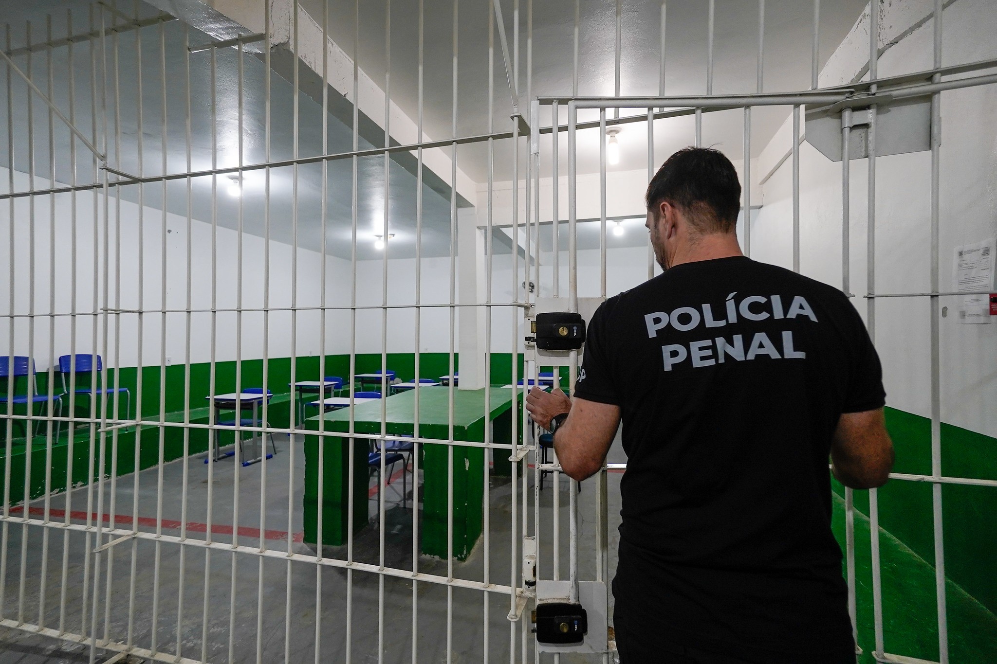 Com salários de até R$ 6,9 mil, secretaria de SC abre vagas temporárias para atuar em audiências de custódia