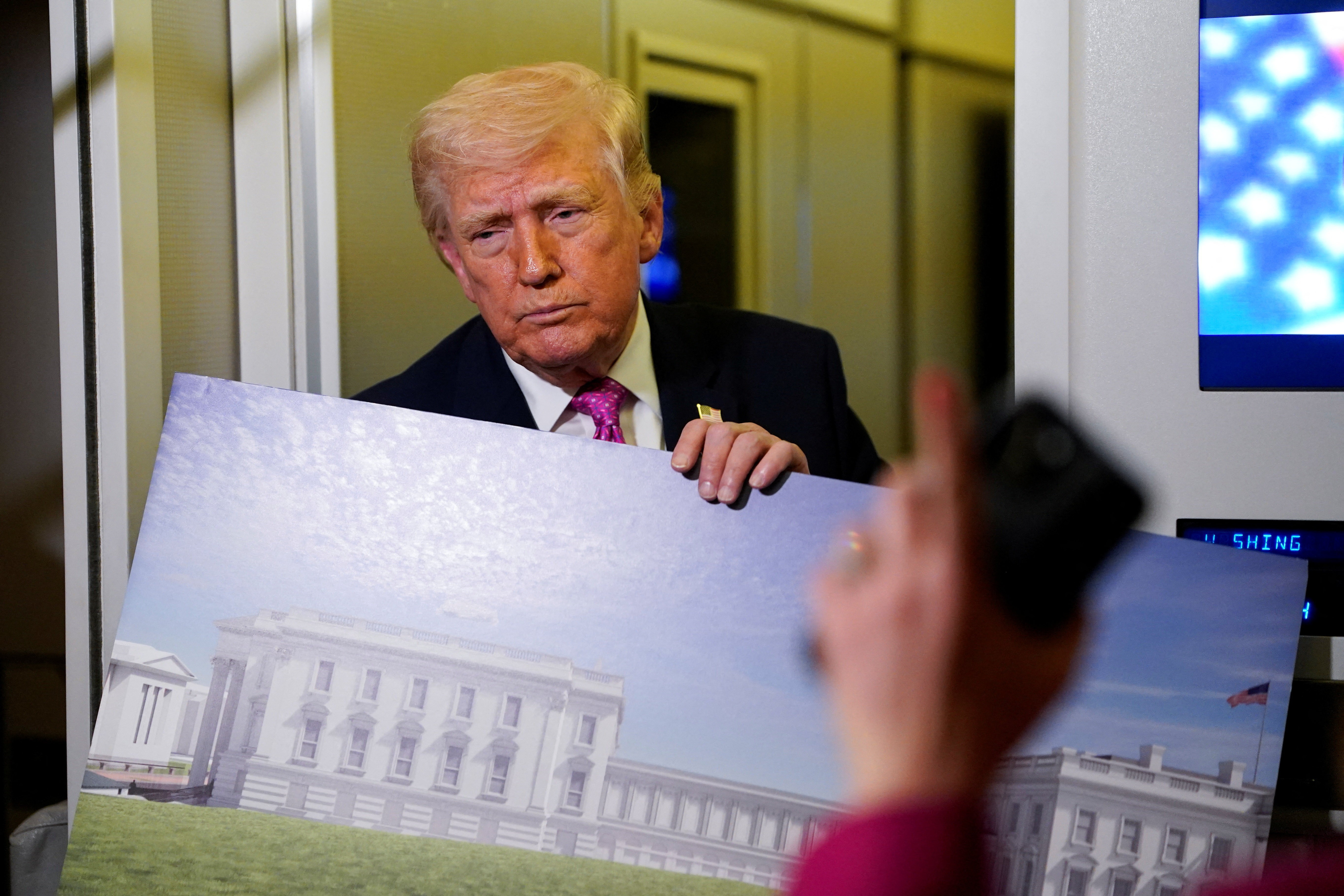 Suprema Corte deixa obras de salão de baile gigante de Trump seguirem | G1