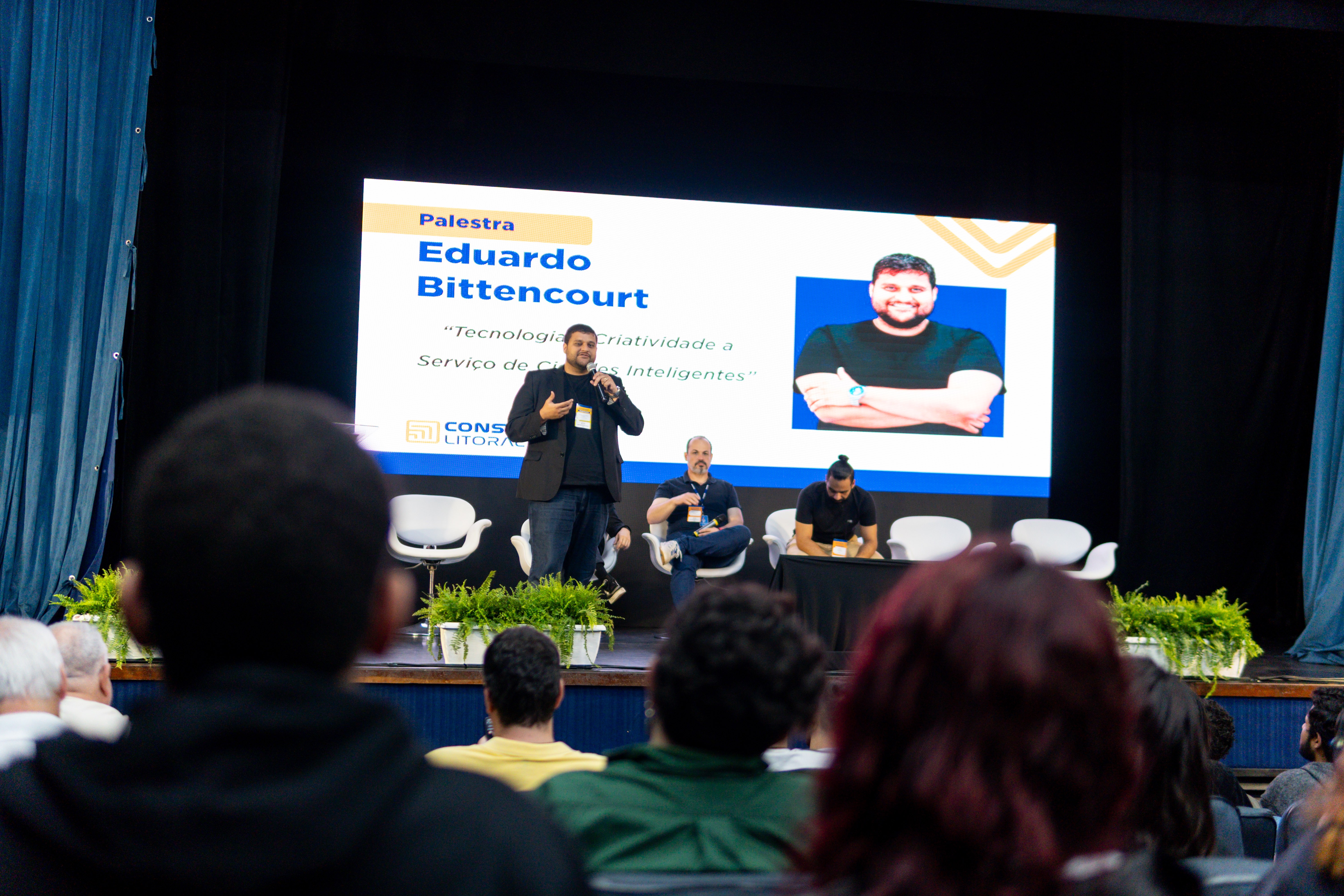 Hackathon: a maratona que transforma ideias em soluções reais