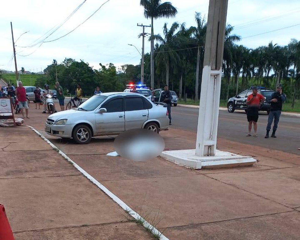 Policial foi morto a tiros próximo ao ginásio de esporte do município — Foto: Reprodução