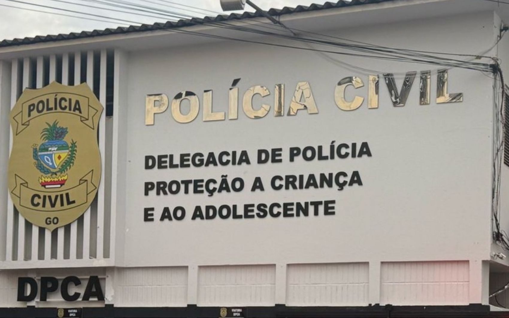 Filha estuprada pelo pai por 17 anos só teve coragem de falar dos abusos após homem ser preso por outro crime, diz polícia
