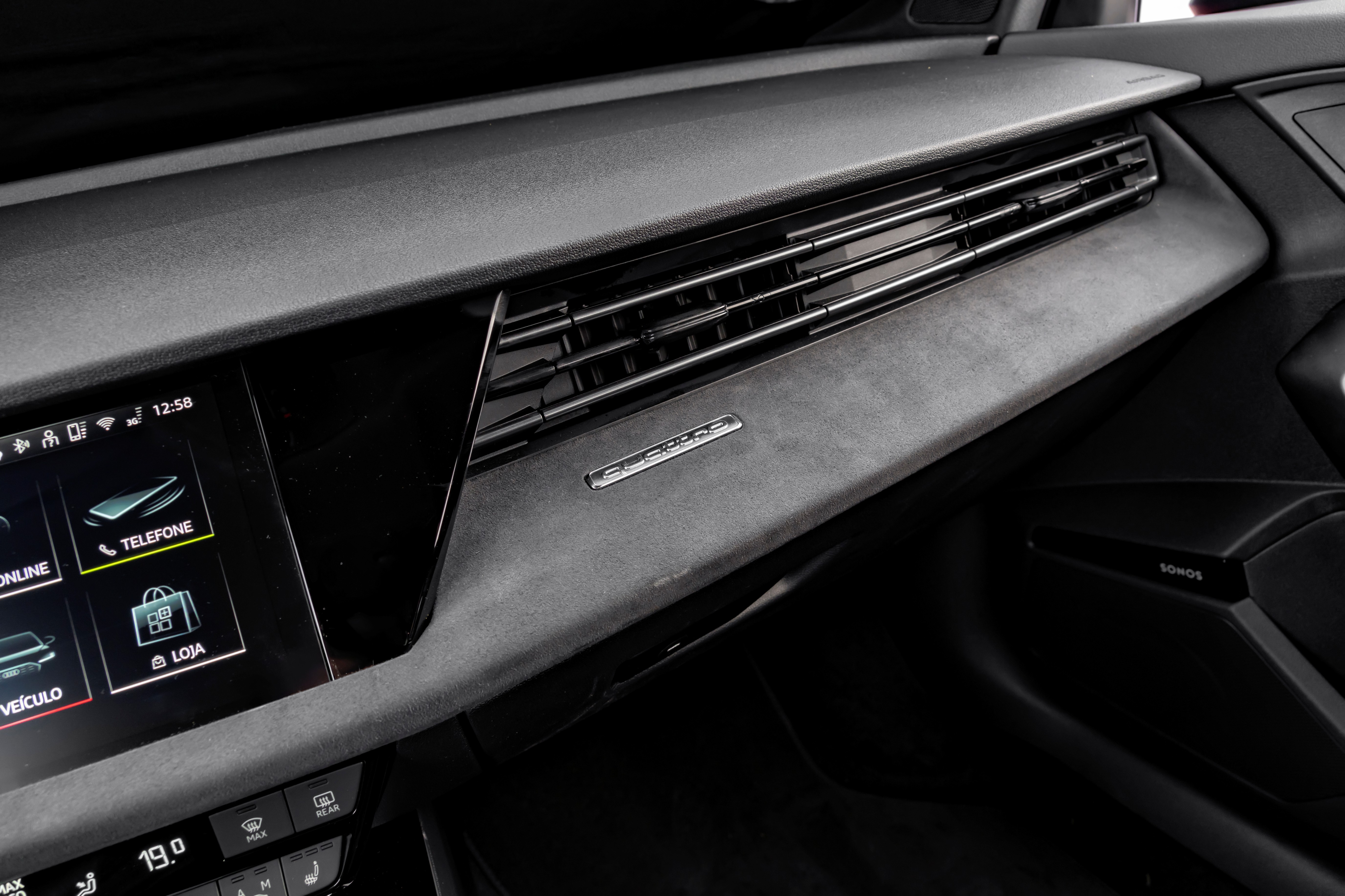 Audi RS3 2026 — Foto: divulgação/Audi