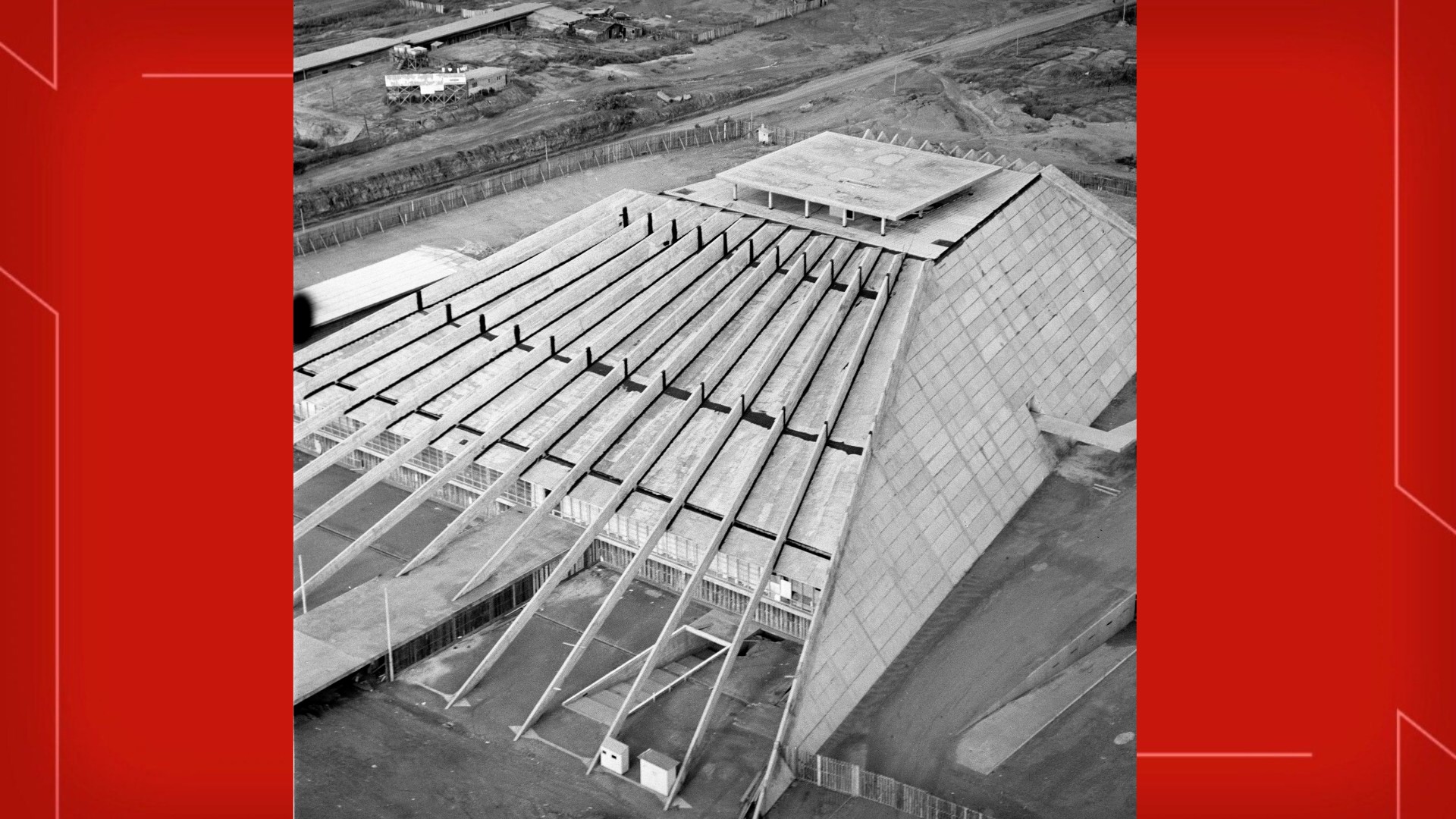 Teatro Nacional de Brasília já foi palco de jogos esportivos, missa do Galo e concurso de miss; veja curiosidades 