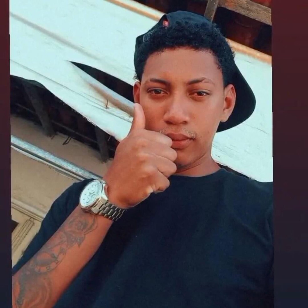Uma das vítimas foi identificada como Joelson Divino Moreira Júnior, de 19 anos. — Foto: Arquivo pessoal