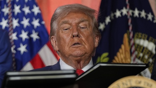 Justiça dos EUA volta a suspender ordem de Trump que limita cidadania por nascimento