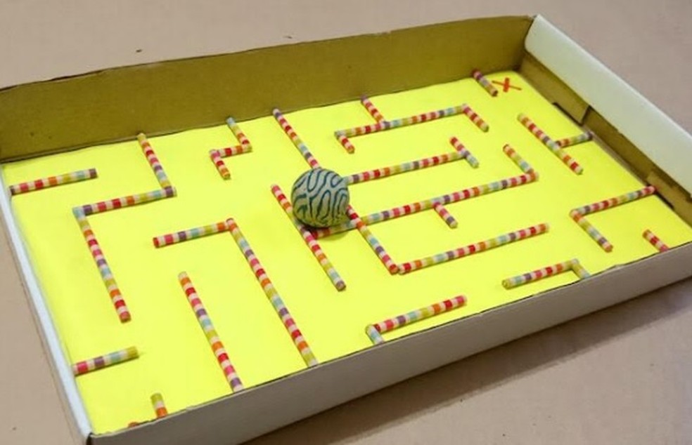Labirinto De Bola Jogos Cerebrais Leves Presente Infantil