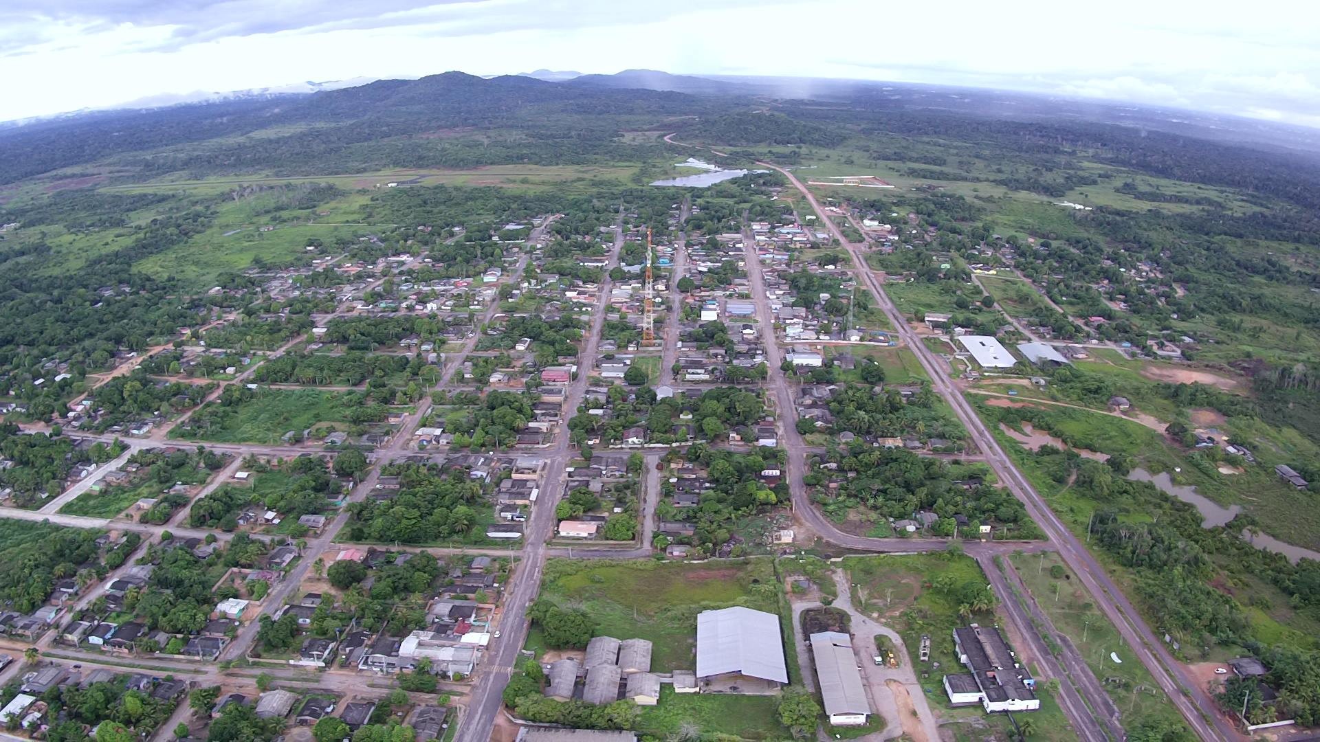 Jovem é preso com armas suspeito de ameaçar matar pai e irmão no Sul de Roraima