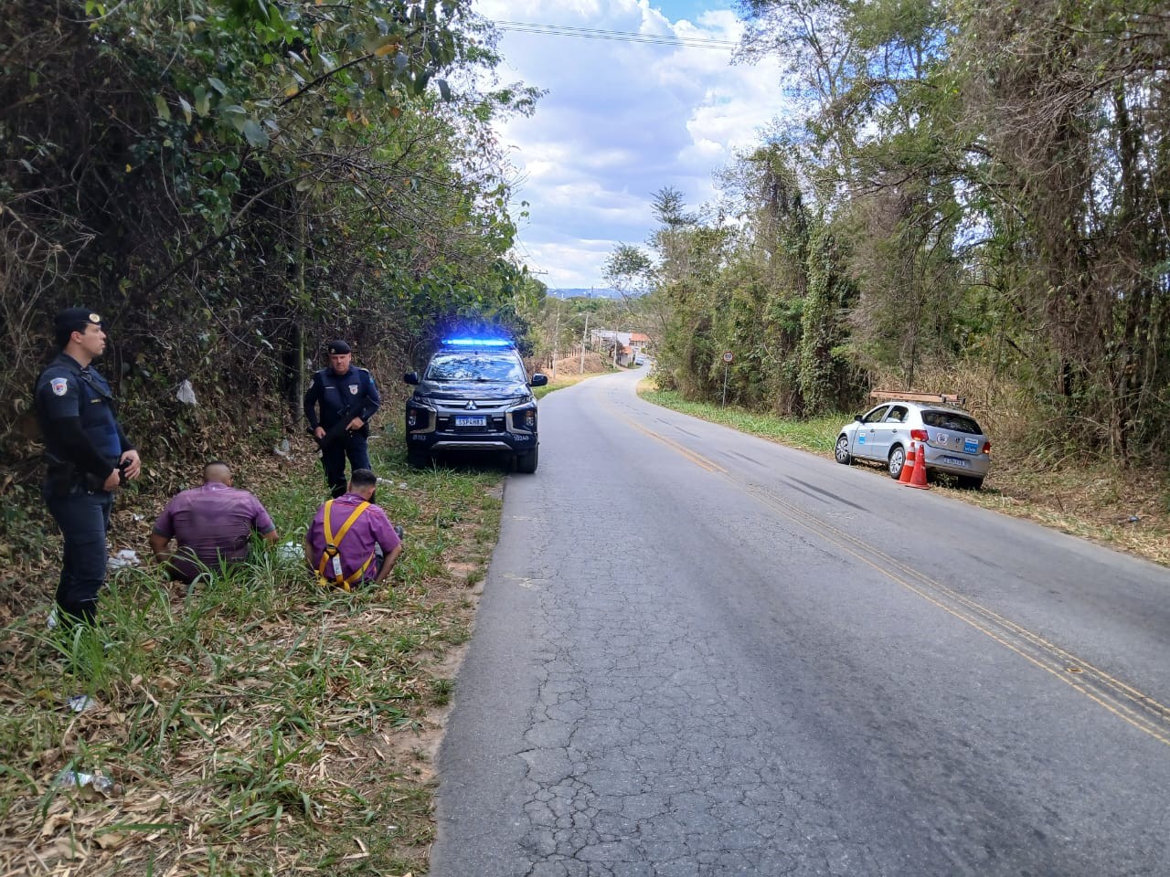 Polícia prende suspeitos de se passarem por funcionários de telefonia para furtar cabos em Jundiaí