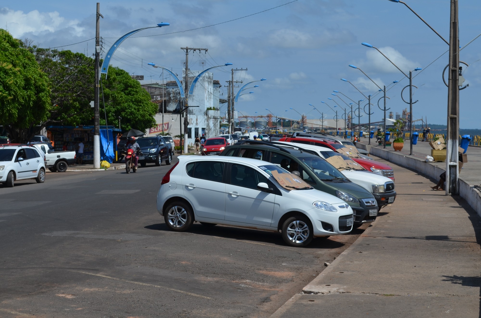 SMT realiza ação no Senai para  emissão de cartões de estacionamento para PCD, autistas e idosos