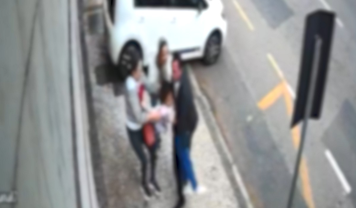 Homem tenta levar filha à força e agride avó e tia da menina em Juiz de Fora; VÍDEO