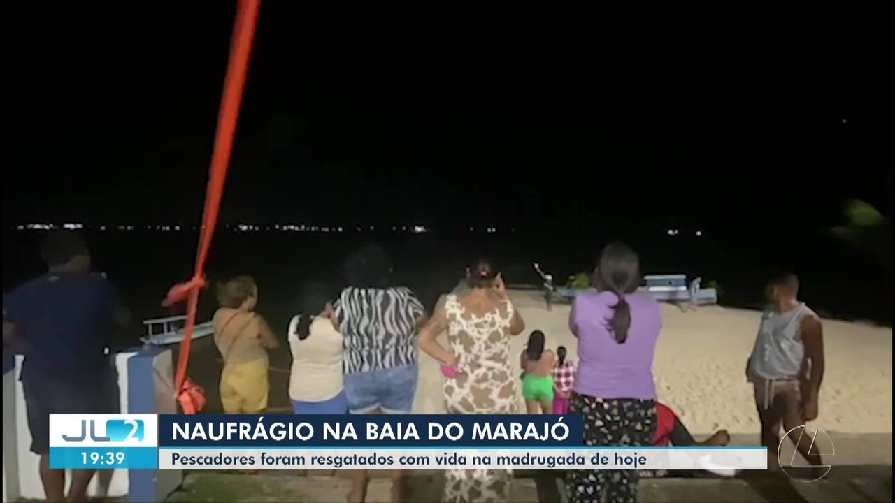 Pescadores vítimas de naufrágio são resgatados após horas à deriva e recebidos com festa no Marajó