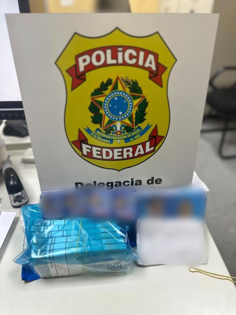 Polícia apreende R$ 61 mil suspeitos de serem utilizados irregularmente em campanha eleitoral de Betim