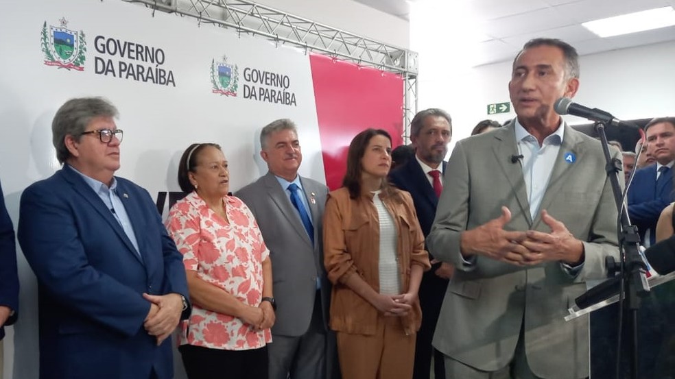Waldez Góes assinou pacto com governadores do Nordeste em evento em João Pessoa — Foto: Sílvia Torres/TV Cabo Branco