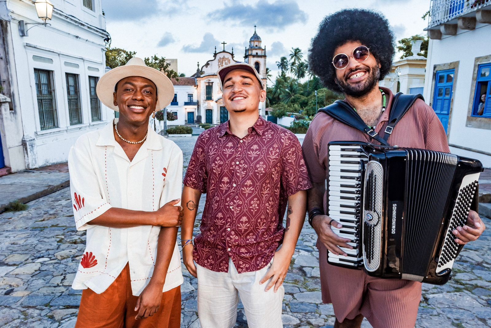 João Gomes, JotaPê e Mestrinho apresentam projeto Dominguinho em Salvador
