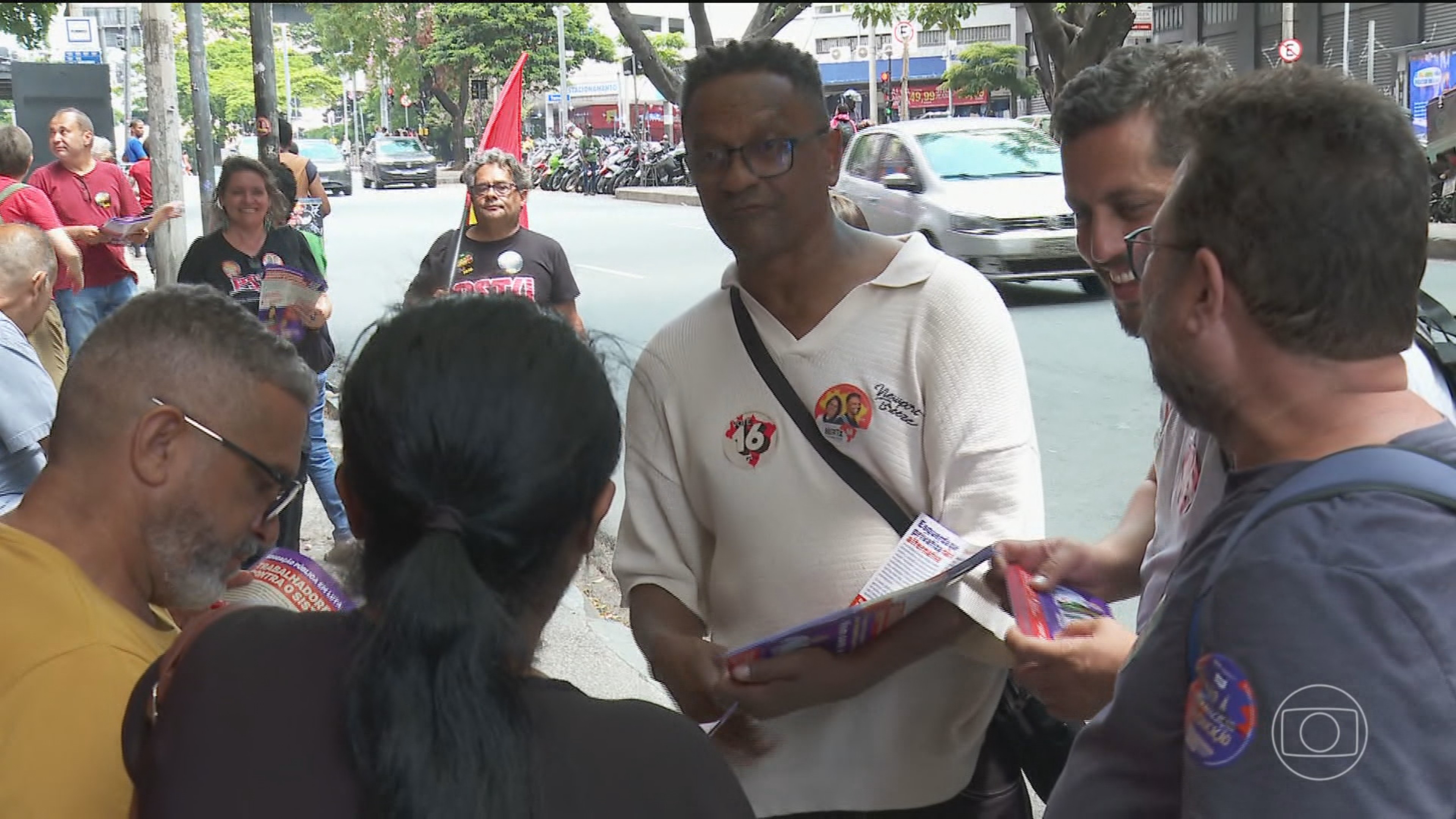 Hertz Dias, candidato à Presidência pelo PSTU, faz campanha em Belo Horizonte