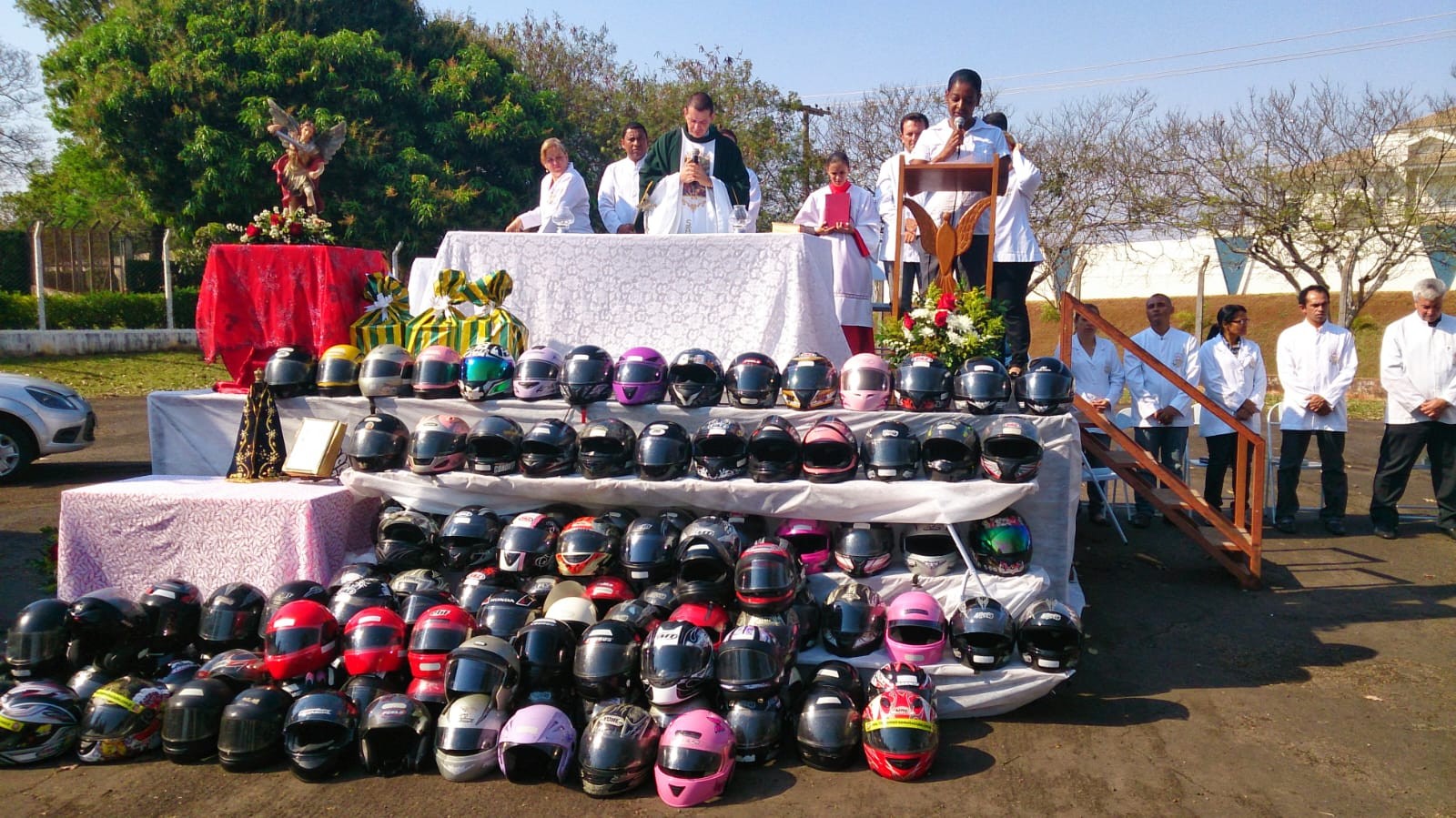Paixão sobre duas rodas: com aventuras de fé, família e ações sociais, presidente de motoclube define ‘respeito’ como pilar