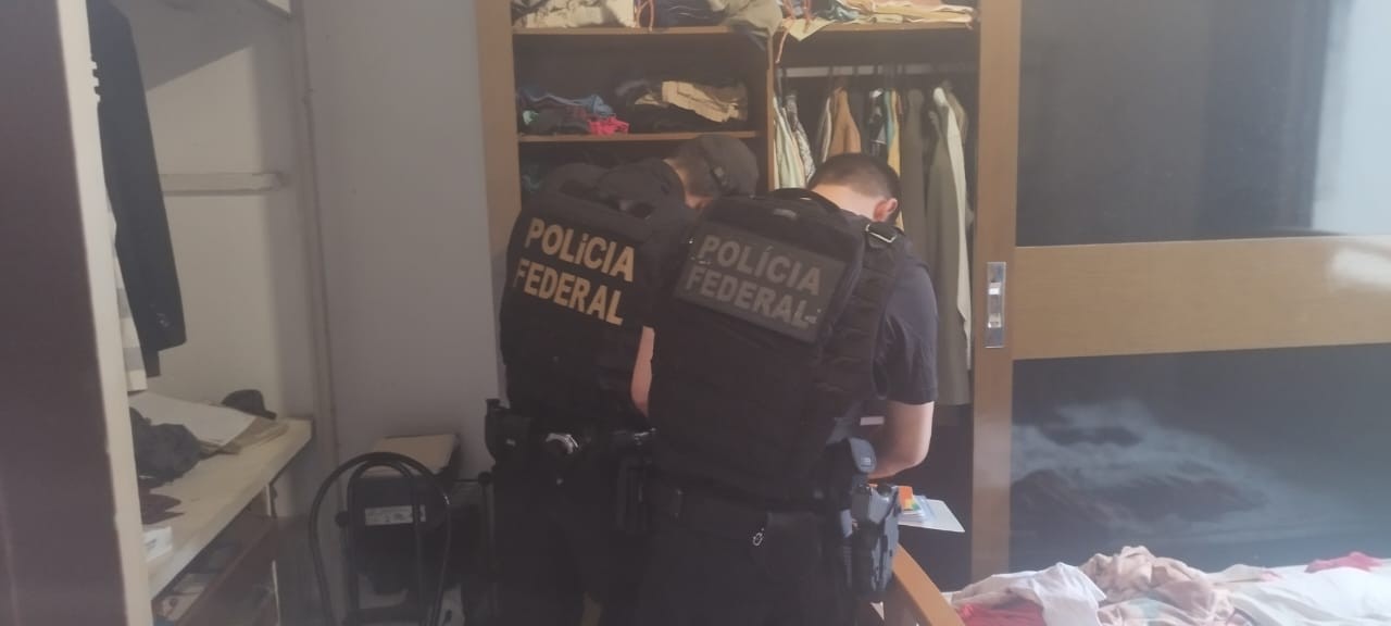 Dois estrangeiros são presos em Lorena em operação da PF contra abuso sexual infantil