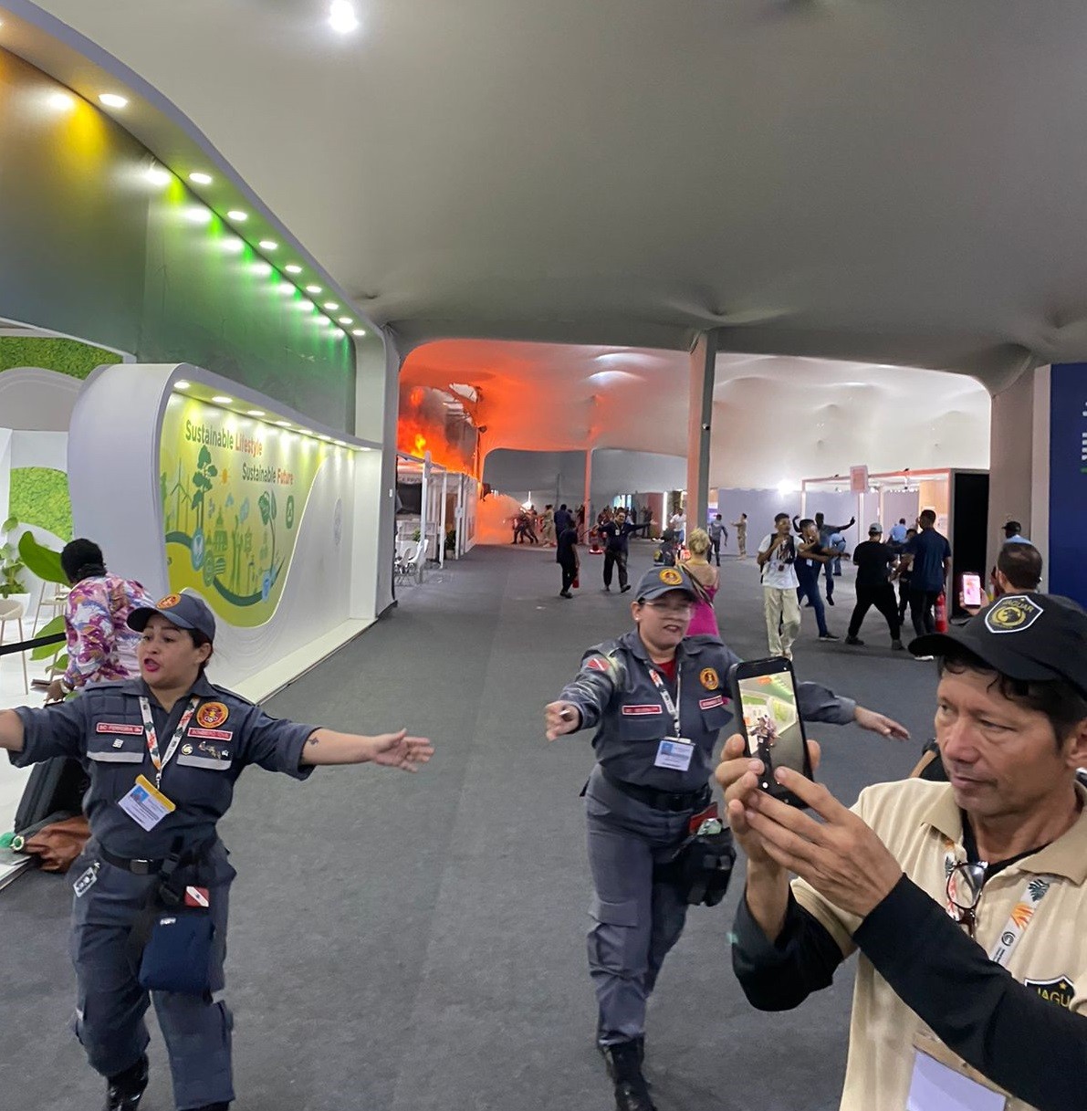 COP 30: Blue Zone é evacuada após incêndio em Belém