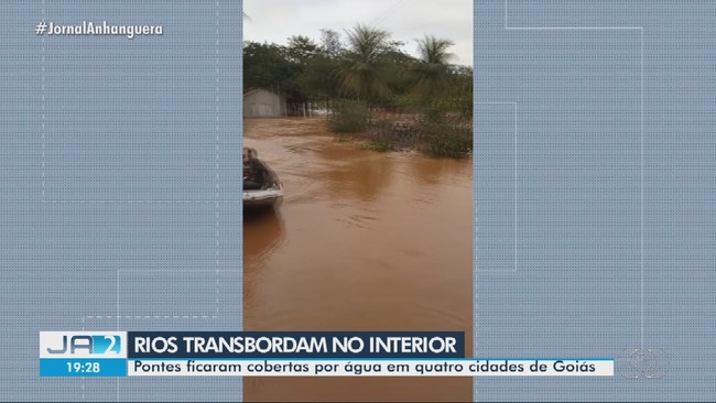 Rios transbordam em quatro cidades de Gois