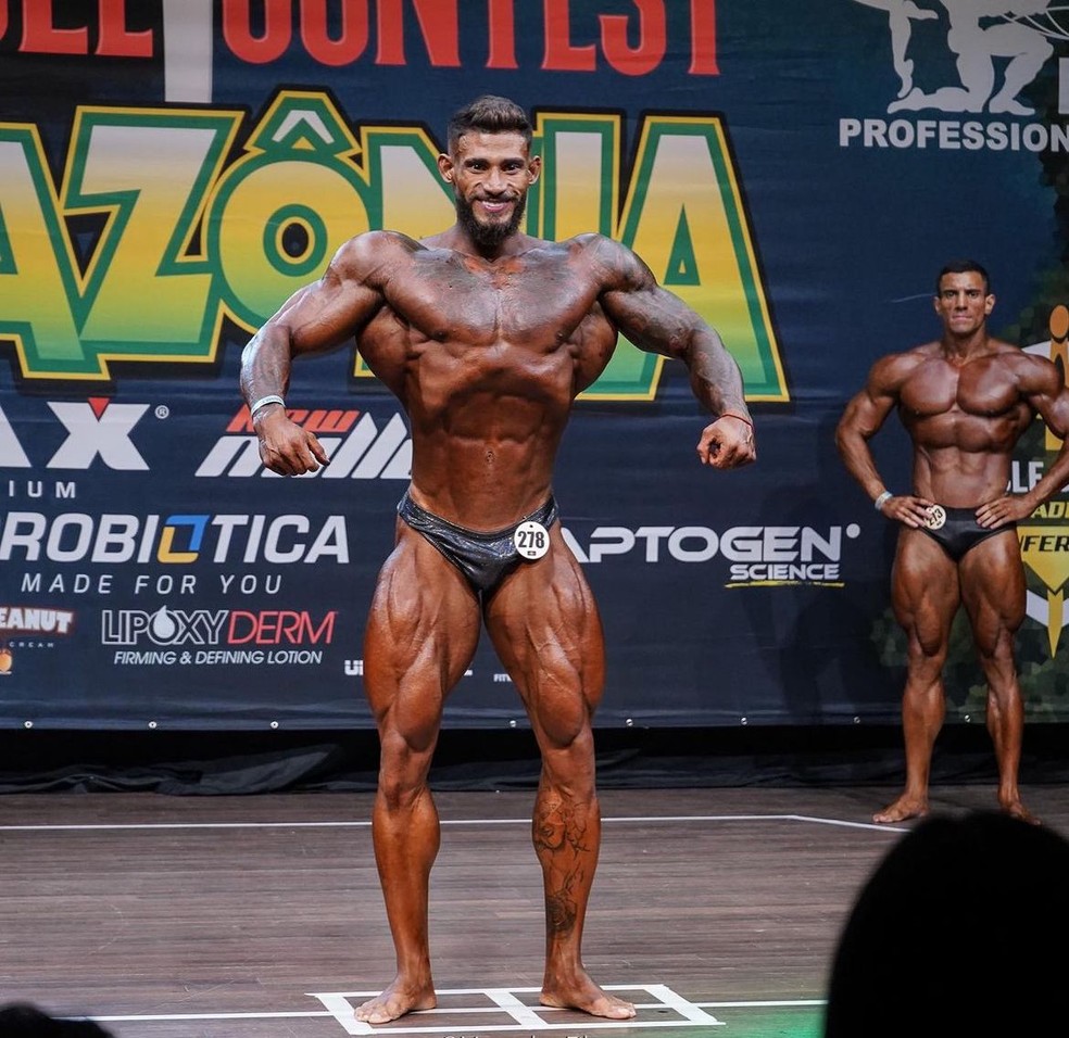 Fisiculturista Antônio Souza em outra competição em 2023, na região Norte.  — Foto: Reprodução/Redes Sociais