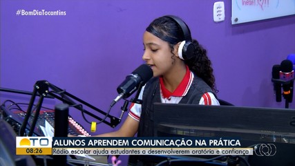Rádio escolar leva experiência em comunicação para estudantes