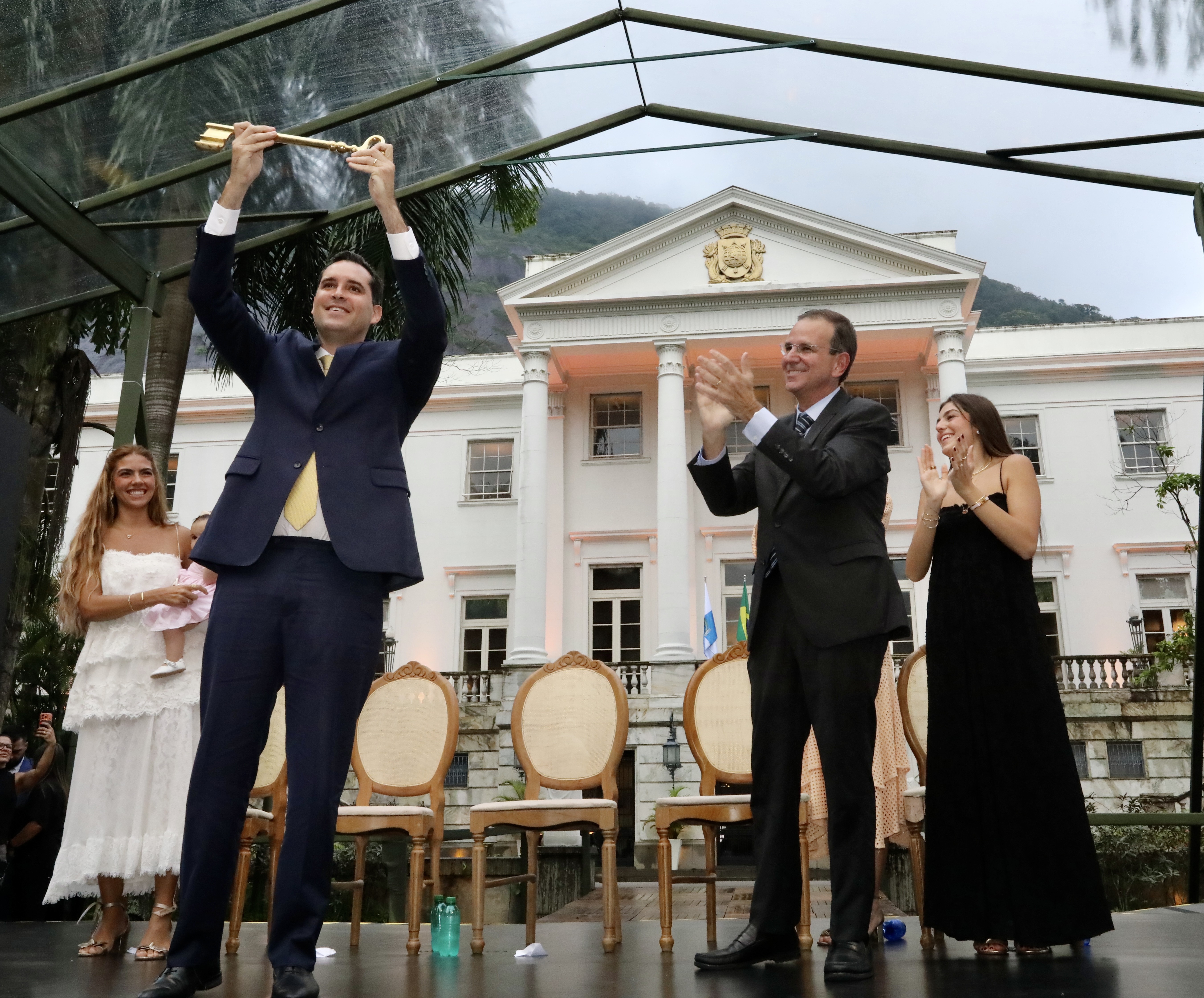 Bom Dia Rio entrevista prefeito Eduardo Cavaliere