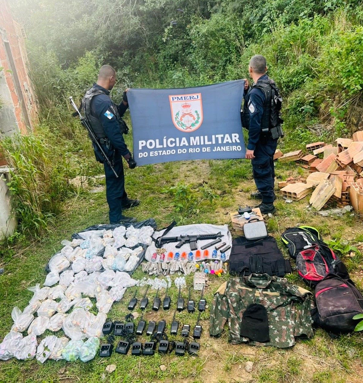 Drone do tráfico: equipamento usado para monitorar a polícia é apreendido em São Pedro da Aldeia