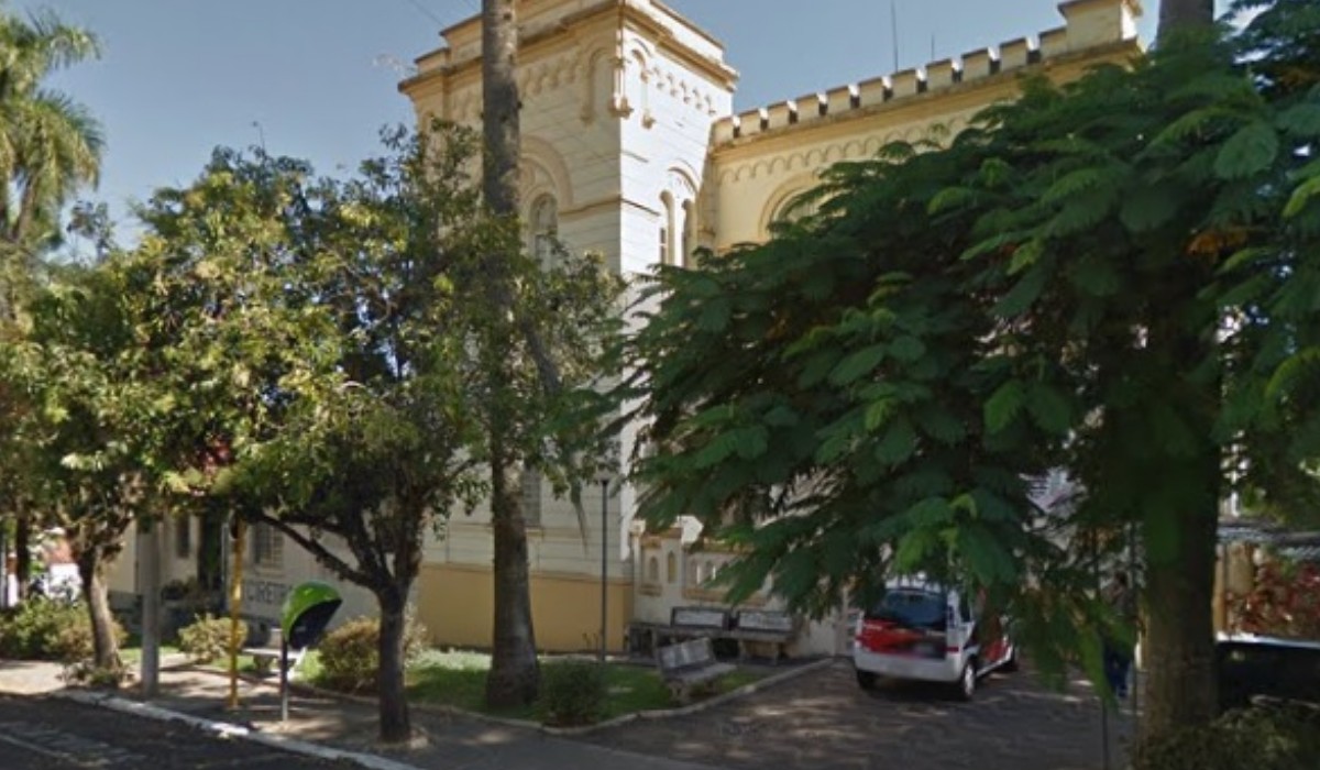 Corpo de mulher com sinais de violência é encontrado em rodovia do interior de SP