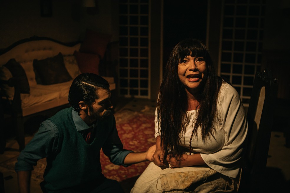 Atriz Acácia Mié concorre ao Prêmio Cenym 2023 por atuação no espetáculo 'Dois Irmãos', produzido em Manaus — Foto: Hamyle Nobre/Menina Miúda Produções Artísticas