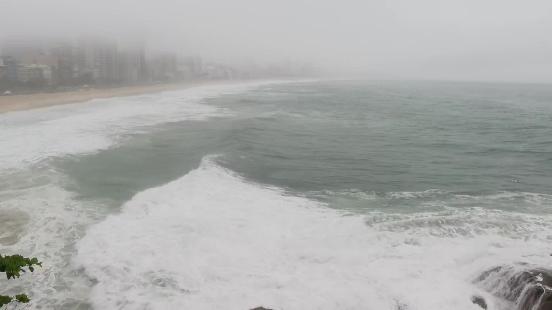 Fim de semana no Rio tem previsão de pancadas de chuva e frio