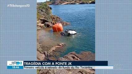Primeiro carro é retirado do fundo do rio após desabamento de ponte entre TO e MA
