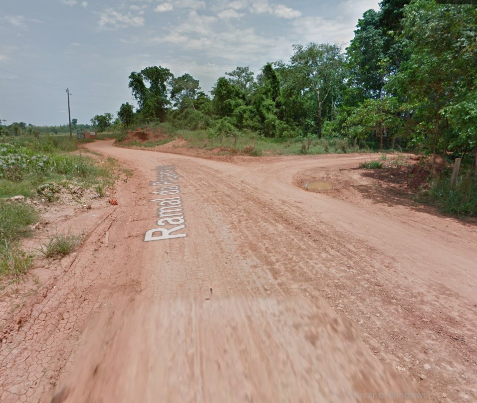 Criança de 3 anos se afoga em piscina e é reanimada por familiares no Acre