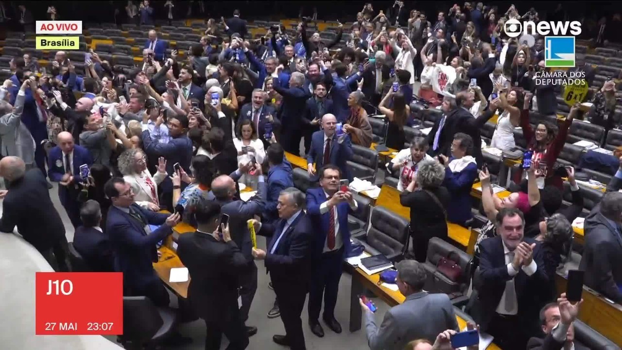 Fim da escala 6x1:Câmara aprova  PEC; como votaram deputados e partidos no 1º turno