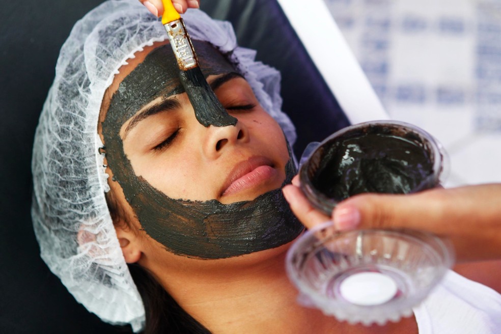 Lama negra de Peruíbe é conhecida por ter poderes medicinais — Foto: Arquivo/ A Tribuna Jornal