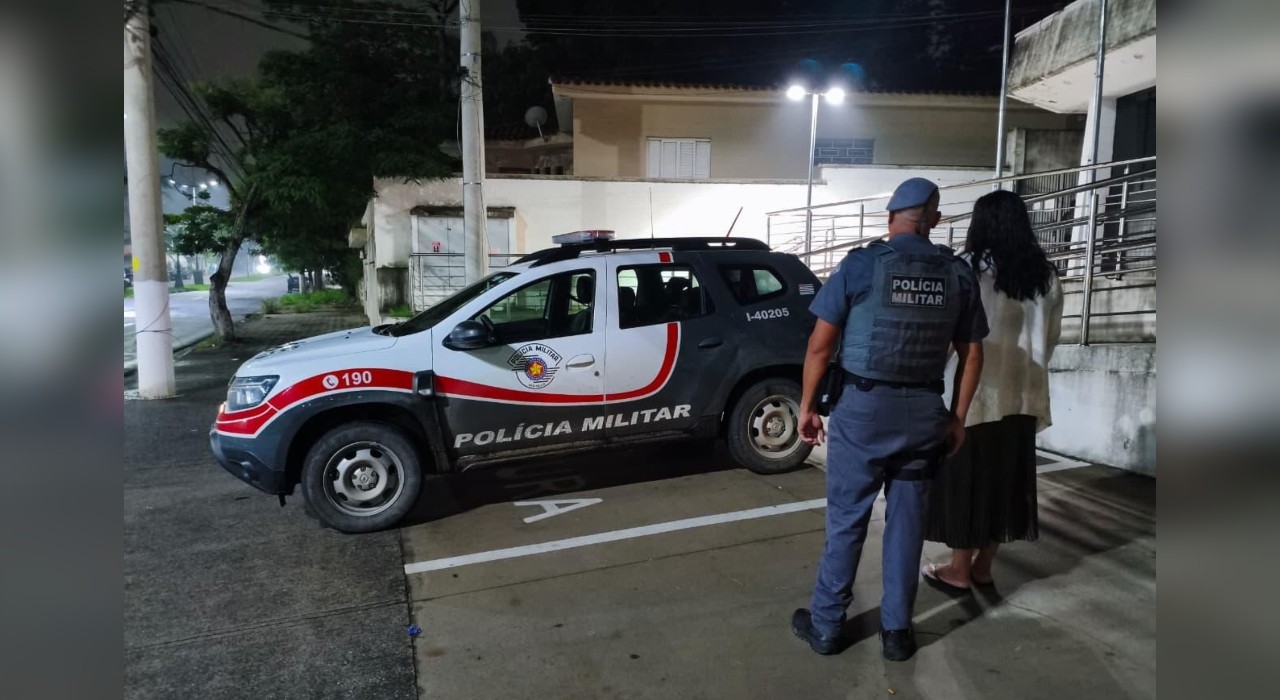 Criança dá entrada em hospital com ferimentos graves e polícia prende mulher suspeita de agressões