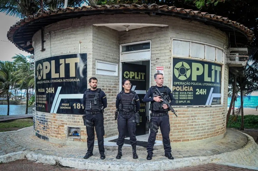 Polícia prende em flagrante idoso por importunação sexual em Maceió