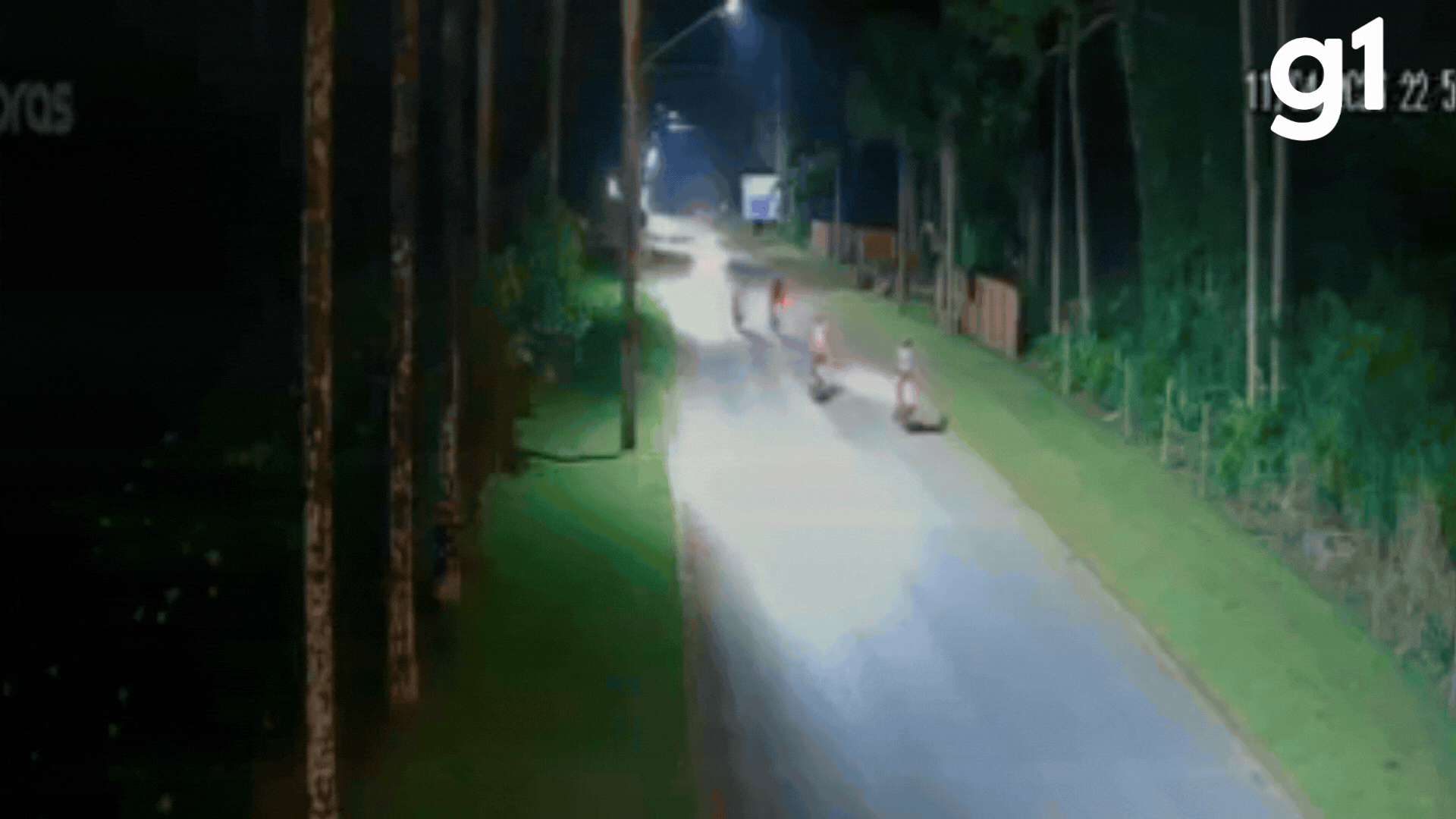 Acidente envolvendo um carro e duas motos deixa 2 mortos e 3 feridos em MT