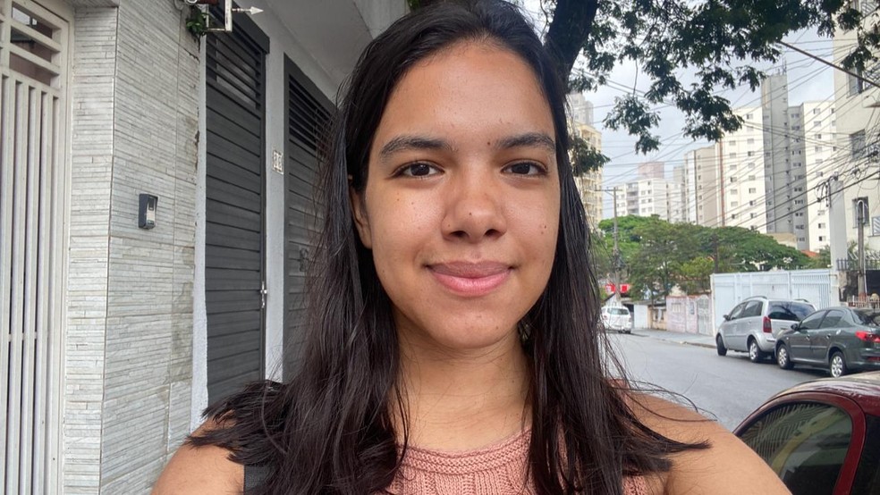 Eduarda pede que o 'teto' do financiamento para medicina seja maior — Foto: Arquivo pessoal