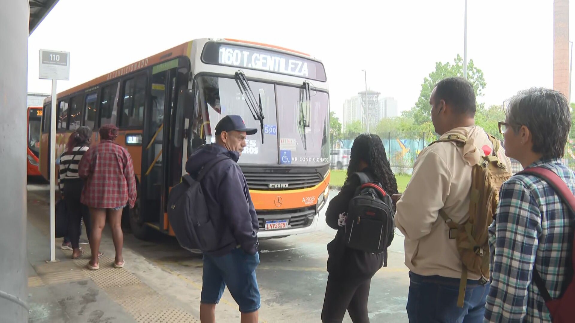 Prefeitura cria nova linha de ônibus ligando Centro ao Leblon