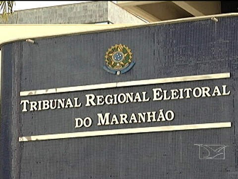 Justiça Eleitoral cassa três vereadores de Lago da Pedra suspeitos de se beneficiarem de fraude à cota de gênero