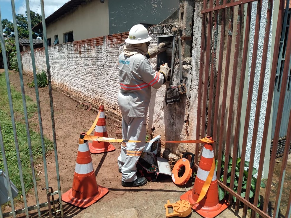 Operação para combater fraudes e furtos de energia ocorreu em 15 cidades da região de Catanduva (SP) — Foto: Energisa/Divulgação