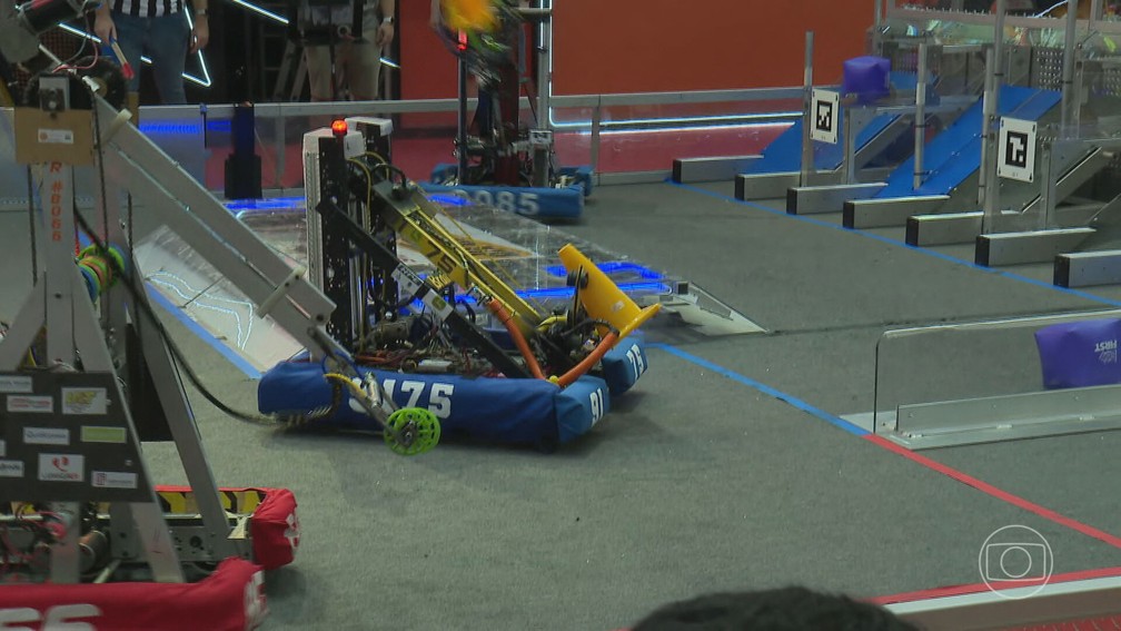 Itajaí recebe nesta sexta um dos maiores torneios de robótica do país - SC  Inova