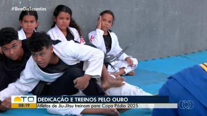 Atletas de Jiu-Jítsu treinam para a Copa Pódio 2025