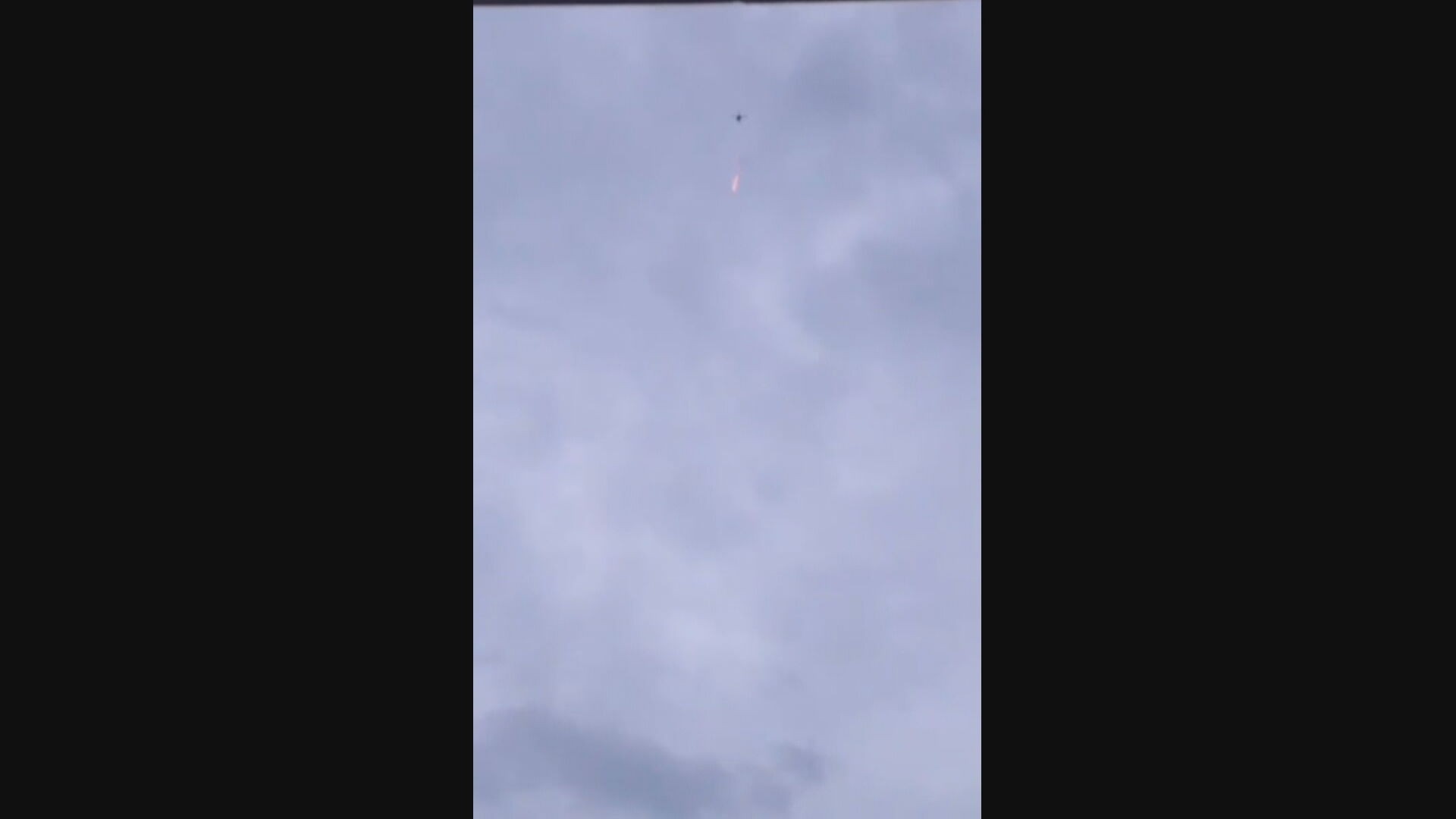 Em retaliação à ação policial, criminosos lançaram bombas com drones no Complexo da Penha; VÍDEO