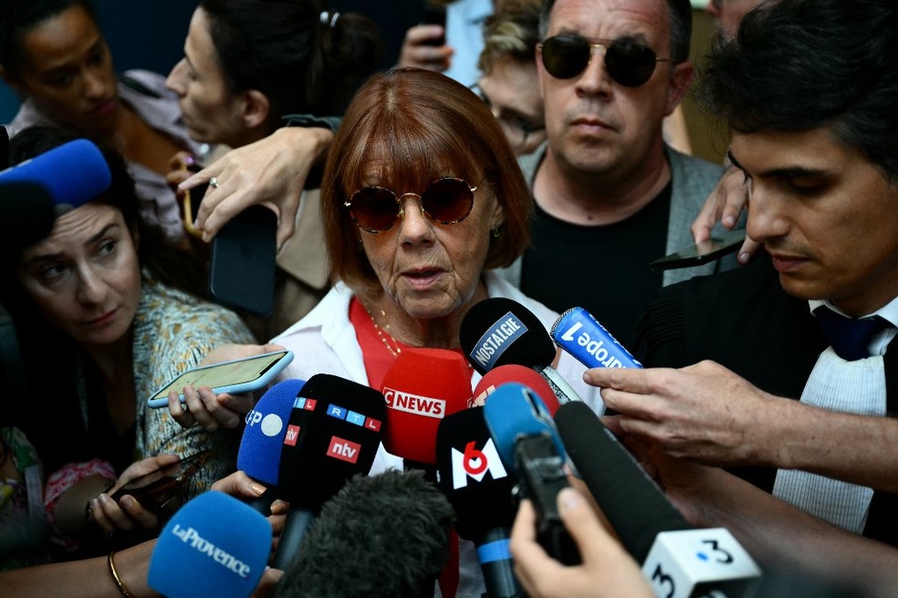 Gisèle Pelicot, vítima de estupro na França — Foto: Christophe SIMON / AFP