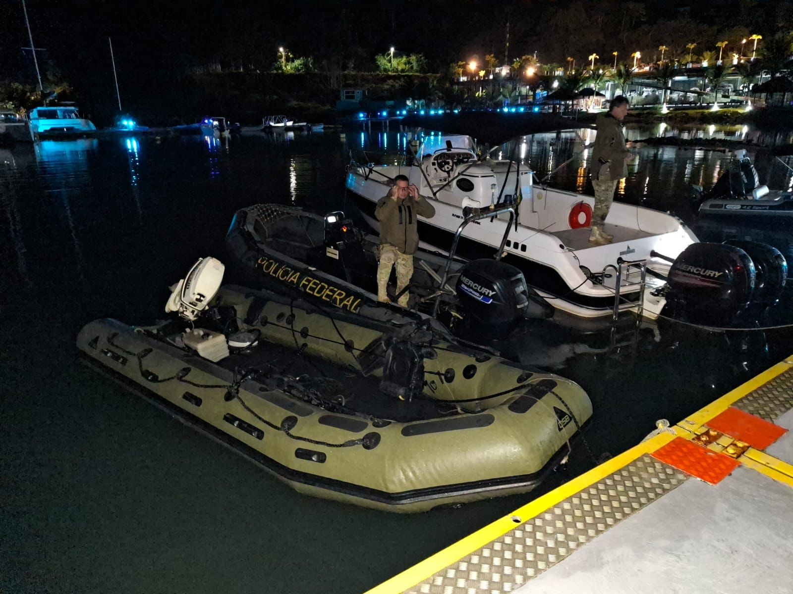 Operação Ponta Negra mira armazenamento de armas e drogas em Paraty