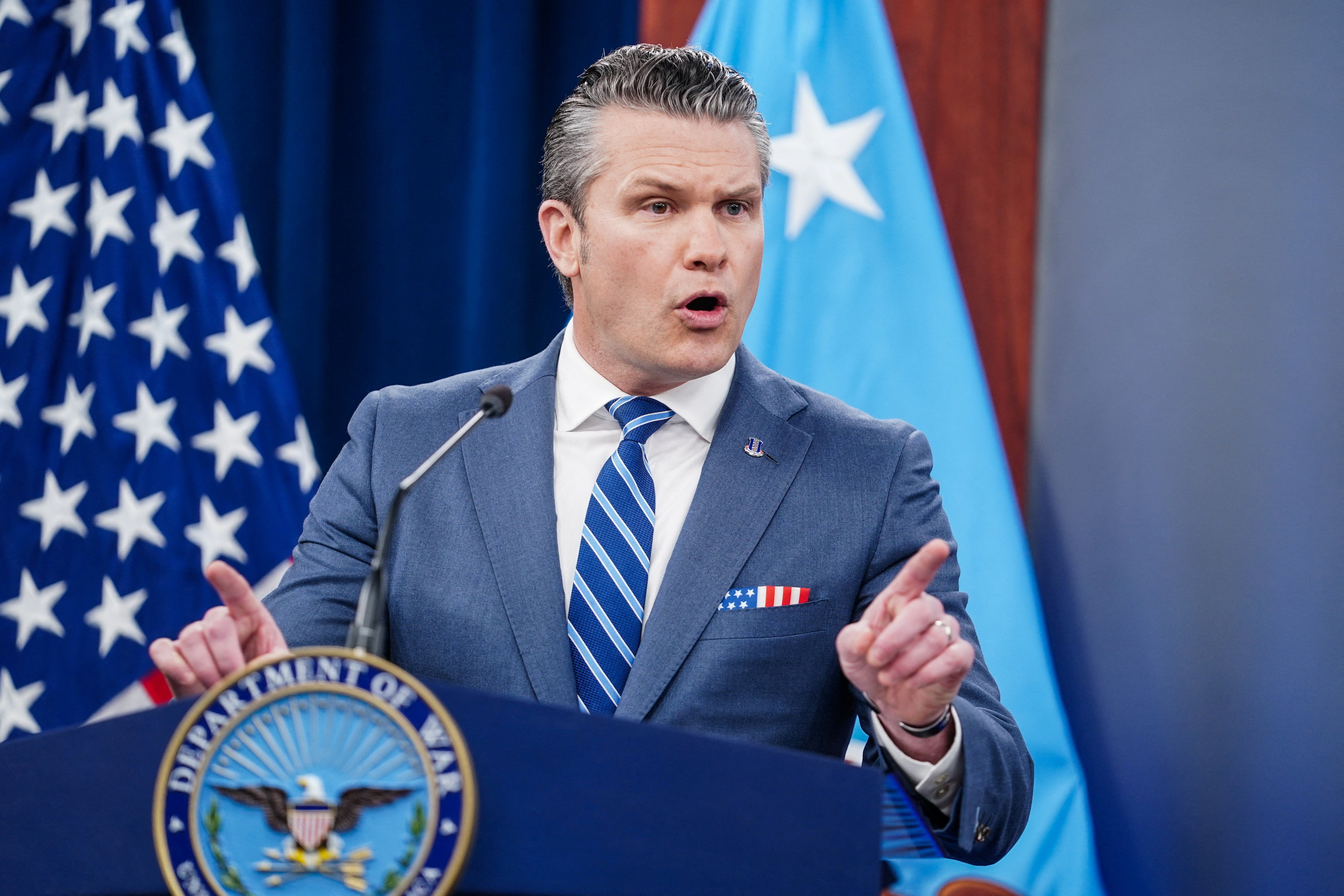 EUA estão 'prontos para retomar combates se Irã não aceitar acordo', diz Hegseth